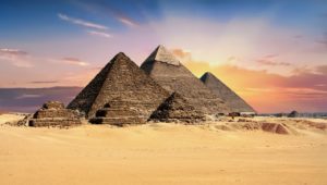 great pyramid chamber may hold meteorite throne