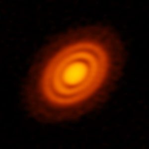 new observing technique finds three newborn planets