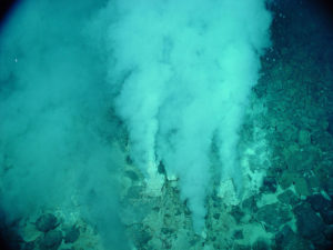 new underwater hydrothermal vents found off azores