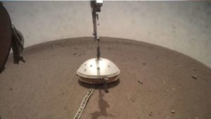 for first time micro quakes are recorded on mars