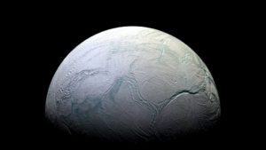 underground oceans on saturns moon Enceladus could harbor life