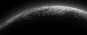Pluto may have liquid oceans