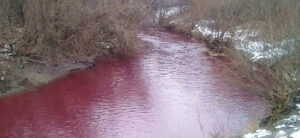 river in Russia turns blood red