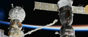 crew members trapped on ISS until leak fixed or rescue arrives