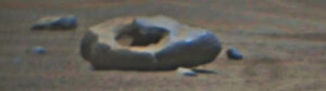 mars rover spots donut shaped rock