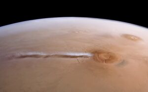 mystery of unusual cloud that forms every day on mars is solved